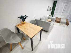 Студия квартира, посуточно, 30м2, 27/28 этаж