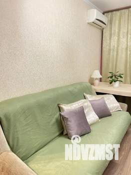 1-к квартира, посуточно, 33м2, 1/9 этаж