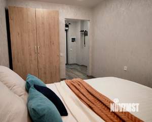 2-к квартира, посуточно, 40м2, 10/25 этаж