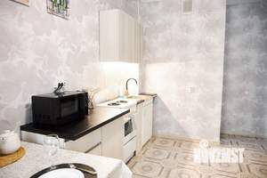 1-к квартира, посуточно, 35м2, 2/32 этаж