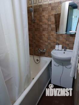 2-к квартира, посуточно, 40м2, 1/1 этаж