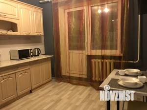 1-к квартира, посуточно, 40м2, 5/13 этаж