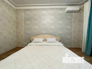 1-к квартира, посуточно, 42м2, 2/10 этаж