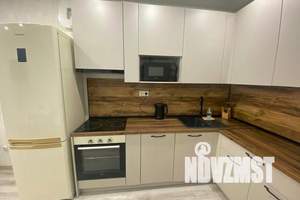 1-к квартира, посуточно, 41м2, 3/21 этаж