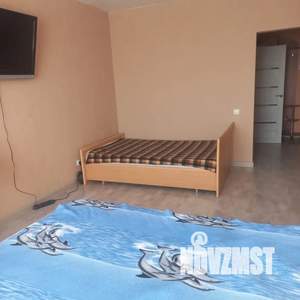 1-к квартира, посуточно, 41м2, 18/25 этаж