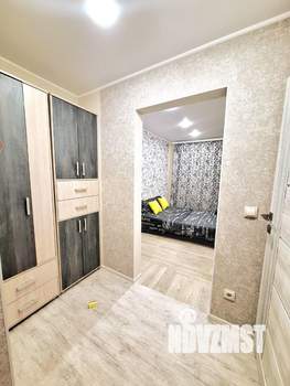 Студия квартира, посуточно, 35м2, 1/9 этаж