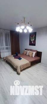 2-к квартира, посуточно, 55м2, 1/1 этаж