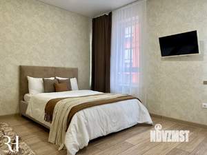 Студия квартира, посуточно, 27м2, 8/20 этаж