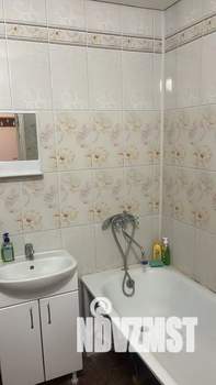 Студия квартира, посуточно, 25м2, 13/18 этаж