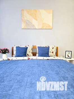 Студия квартира, посуточно, 35м2, 4/20 этаж