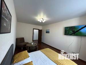 1-к квартира, посуточно, 56м2, 1/1 этаж