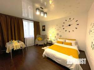 Студия квартира, посуточно, 40м2, 14/25 этаж