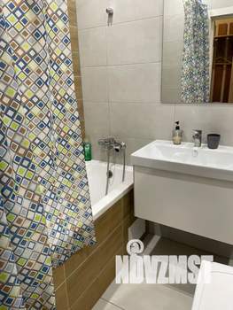 2-к квартира, посуточно, 60м2, 18/25 этаж