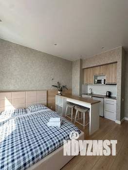 Студия квартира, посуточно, 30м2, 13/22 этаж