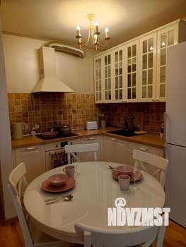 Студия квартира, посуточно, 30м2, 2/10 этаж