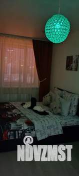 1-к квартира, посуточно, 38м2, 4/18 этаж