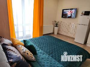 Студия квартира, посуточно, 35м2, 23/25 этаж