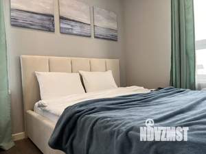 1-к квартира, посуточно, 38м2, 23/25 этаж