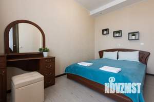 2-к квартира, посуточно, 42м2, 23/25 этаж