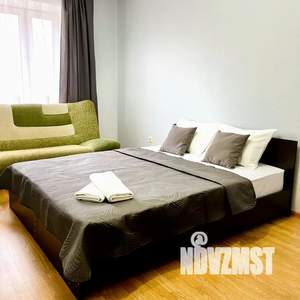 1-к квартира, посуточно, 34м2, 3/26 этаж