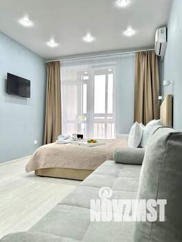 1-к квартира, посуточно, 42м2, 13/18 этаж