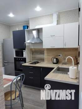 1-к квартира, посуточно, 38м2, 8/25 этаж