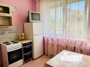 2-к квартира, посуточно, 50м2, 1/16 этаж