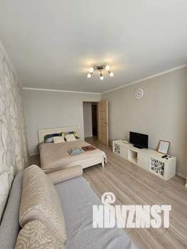 1-к квартира, посуточно, 43м2, 12/18 этаж