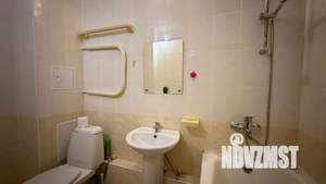 1-к квартира, посуточно, 44м2, 6/18 этаж