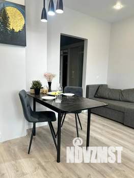 Студия квартира, посуточно, 32м2, 15/25 этаж