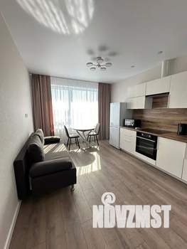 1-к квартира, посуточно, 37м2, 17/25 этаж