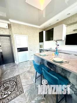 1-к квартира, посуточно, 40м2, 14/21 этаж