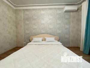 1-к квартира, посуточно, 43м2, 1/1 этаж