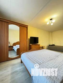 1-к квартира, посуточно, 35м2, 2/9 этаж