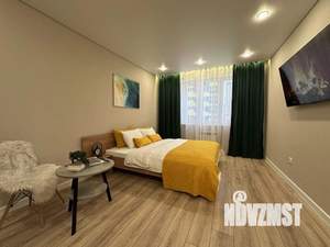 1-к квартира, посуточно, 43м2, 1/1 этаж