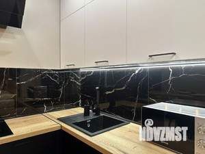 1-к квартира, посуточно, 43м2, 1/1 этаж