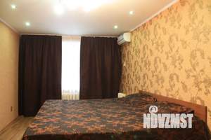 1-к квартира, посуточно, 40м2, 1/9 этаж