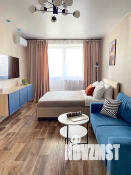 1-к квартира, посуточно, 33м2, 6/18 этаж