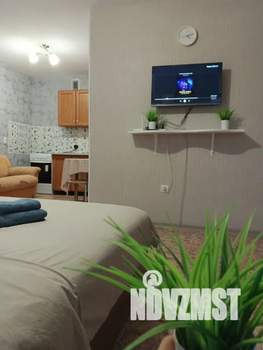 Студия квартира, посуточно, 35м2, 2/9 этаж