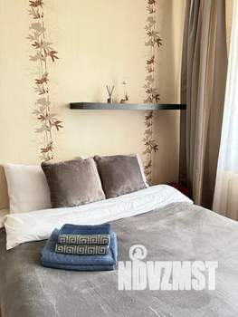 1-к квартира, посуточно, 33м2, 1/12 этаж