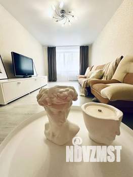 2-к квартира, посуточно, 60м2, 2/9 этаж