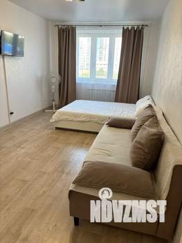 1-к квартира, посуточно, 40м2, 2/15 этаж