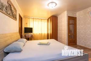 2-к квартира, посуточно, 43м2, 2/5 этаж