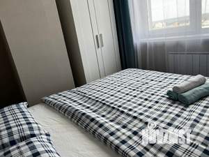 2-к квартира, посуточно, 50м2, 1/1 этаж