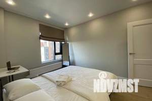 1-к квартира, посуточно, 43м2, 13/33 этаж