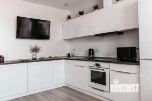 Студия квартира, посуточно, 38м2, 3/12 этаж