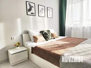 Студия квартира, посуточно, 30м2, 27/28 этаж