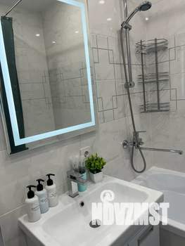 2-к квартира, посуточно, 40м2, 21/32 этаж