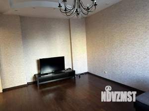 1-к квартира, посуточно, 57м2, 1/1 этаж