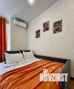 Студия квартира, посуточно, 40м2, 12/25 этаж